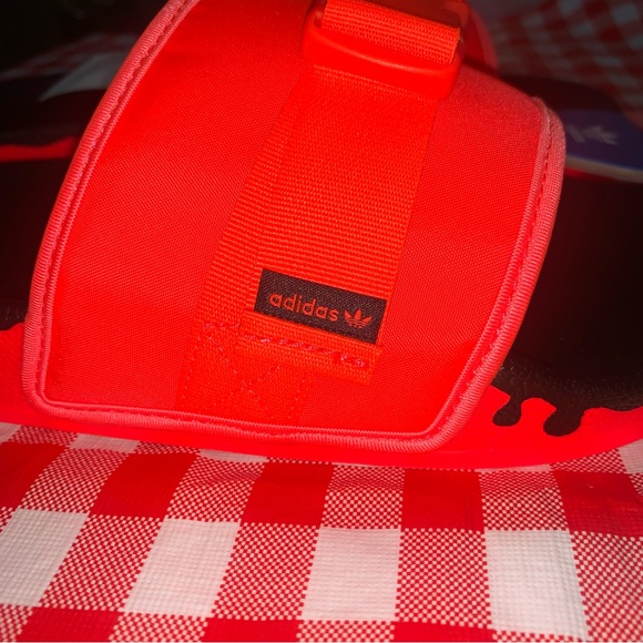 Adidas Originals Women’s Pouchylette Slides Sandals Size 11 (GY1009) - Picture 5 of 13